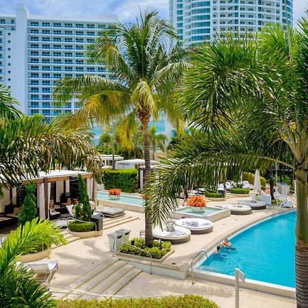 Fontainebleau Jr Suite With Balcony Condo Miami Beach Exterior photo
